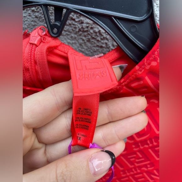 Fendi X Skims Sleeveless Mid Thigh Bodysuit In Georgia New with Tags! - Picture 10 of 13